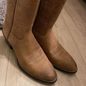 Ariat Cowgirl Boots